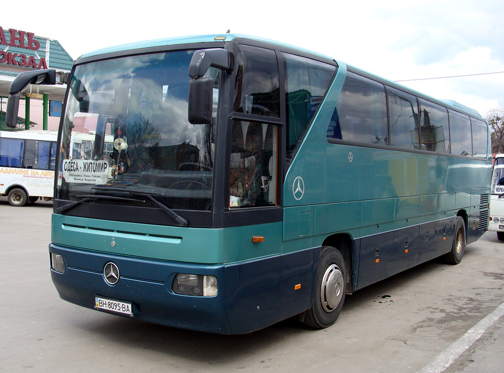 Mercedes Benz Tourismo 15