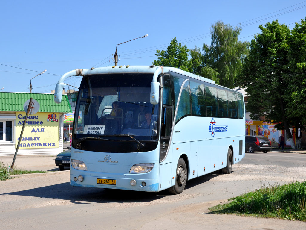 Кимовск автобус 5. Голден драгон 6129. Golden Dragon xml6129e1a. Автобус Golden Dragon xml6129.