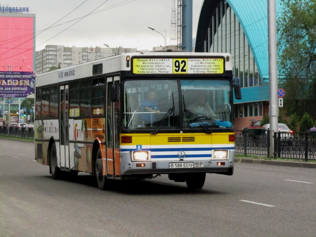 Автобус 2. Автобусы VOV.