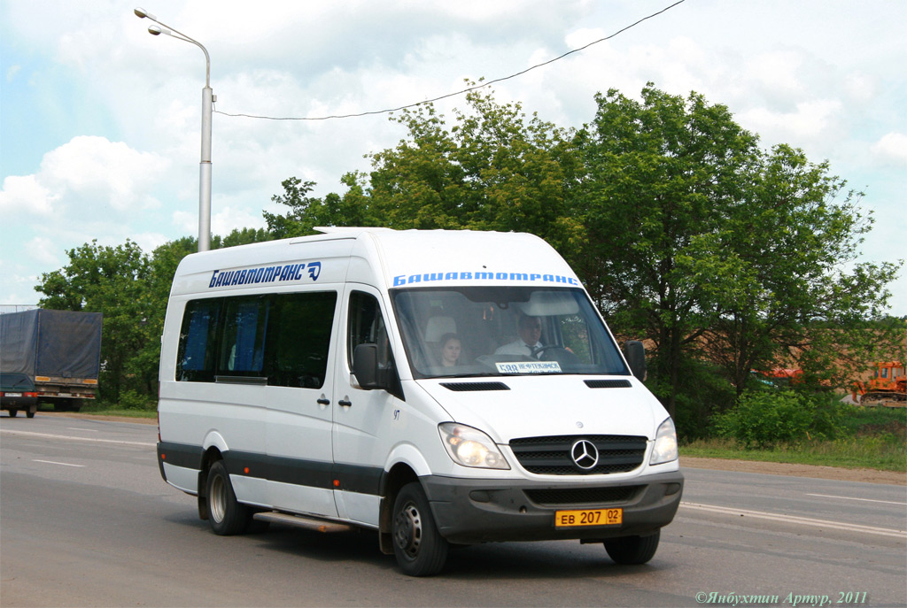 Черняховск автобусов. Mercedes-Benz Sprinter Башавтотранс. Mercedes Benz Sprinter 515 CDI Башавтотранс. Mercedes Sprinter Башавтотранс. Mercedes-Benz Спринтер 515 CDI транспорт Башкортостана Башавтотранс.