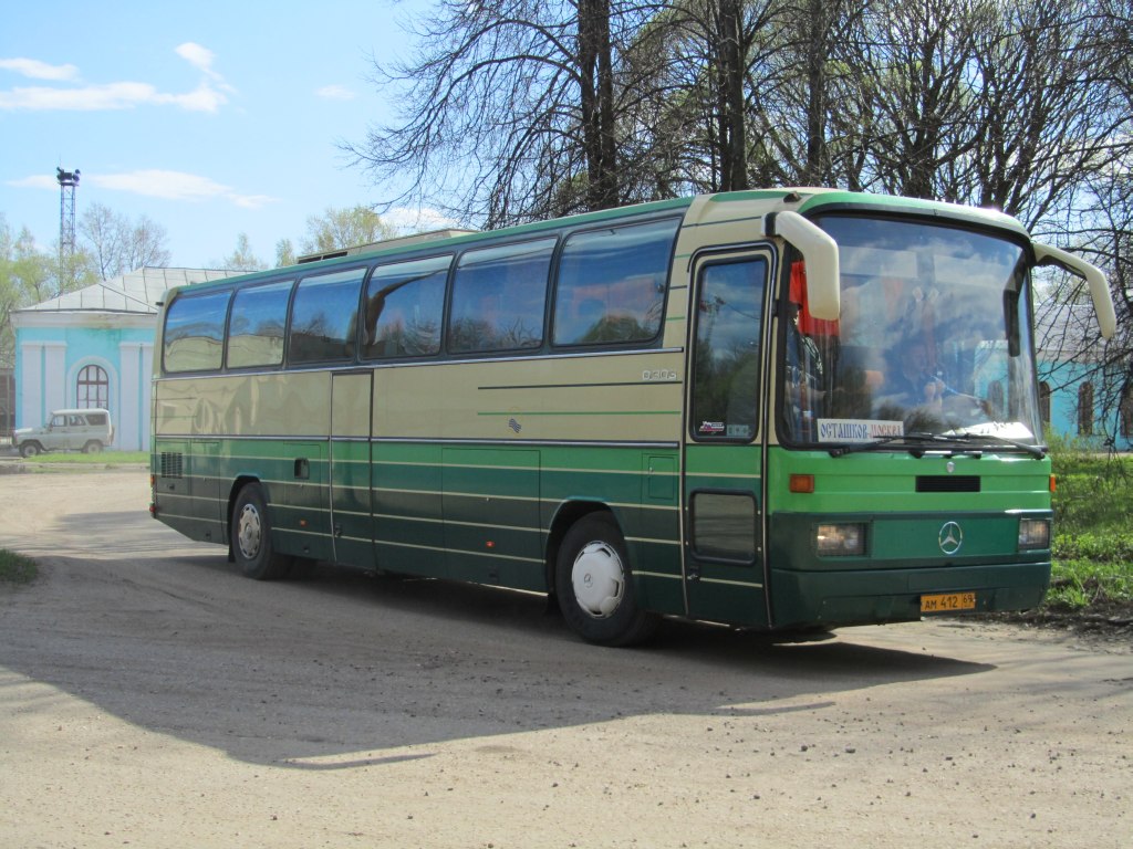 Автобус Mercedes Benz o303