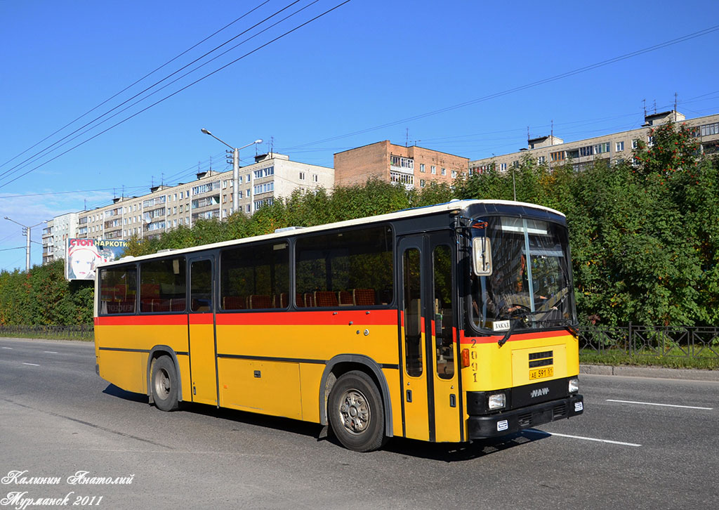 Автобусы мурманск. Мурманский автобус. Автобус 10 Мурманск. Мурманская область автобус.