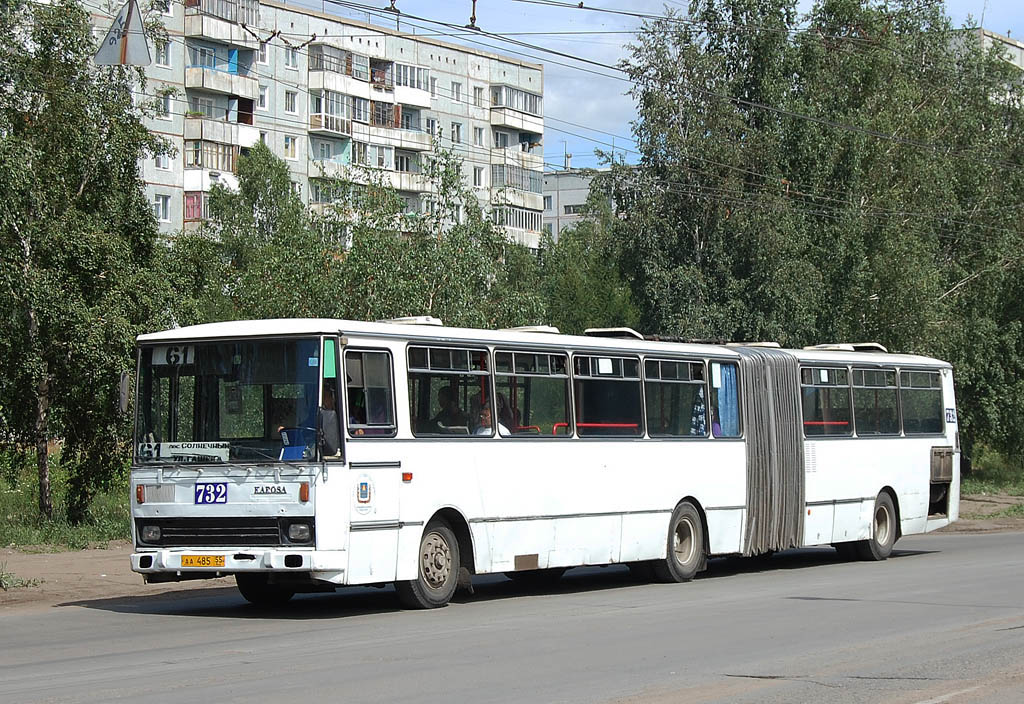 Автобус северок омск. Кароса 841 Омск. ЛИАЗ Кароса. Кароса Омск 2001. Автобус Кароса 841.