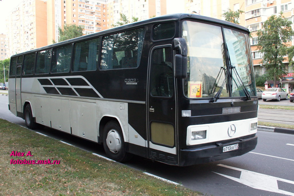 Mercedes Benz Рѕ303