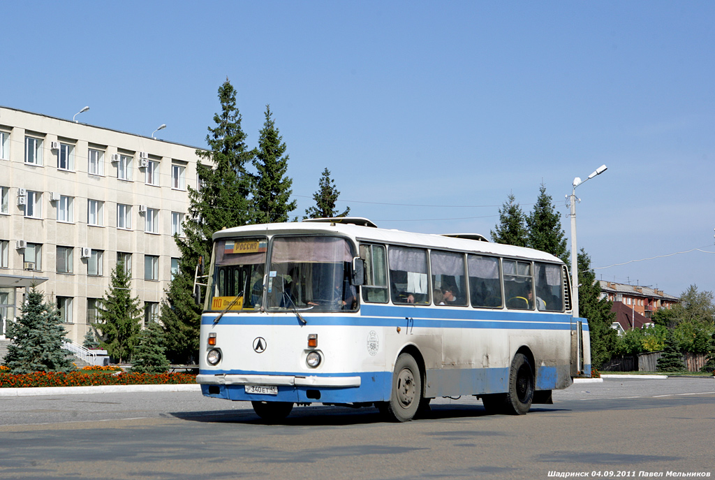 Автобус шадринск. ЛАЗ 695 Шадринск. Шадринск автобусы ЛАЗ. ЛАЗ 695 Таганрог. Автоколонна Шадринск.