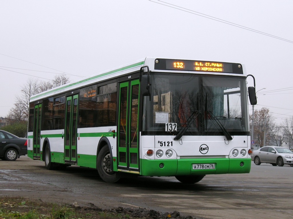 Маршрут 132. М 537 НХ.