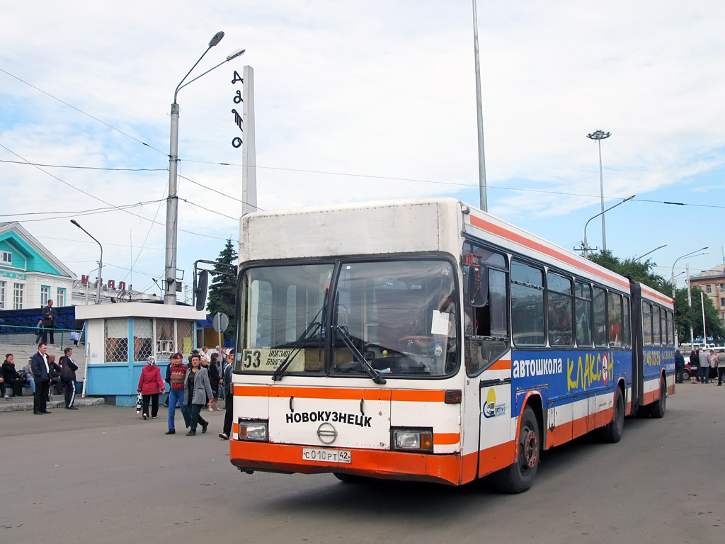 Автобус новокузнецк. Sanos s218. Санос автобус Новокузнецк. Автобусы Sanos s218. Маршрут 56 автобуса Новокузнецк.