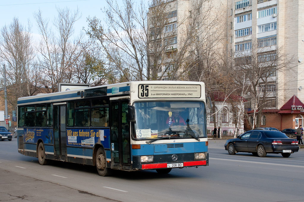 Фото автобус 35. Автобус Уральск. Автобус 35. Автобус 35 Уральск. Маршруты Уральска.