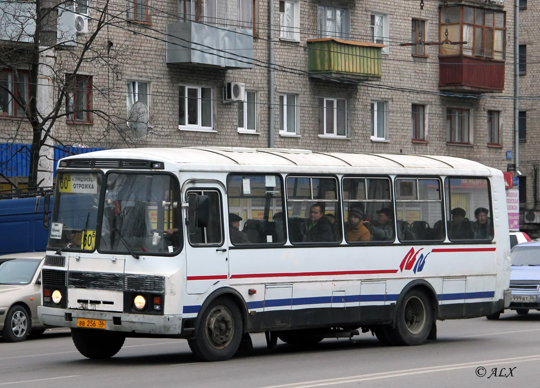 Маршрут б. Автобус 17 Воронеж ПАЗ-3205.