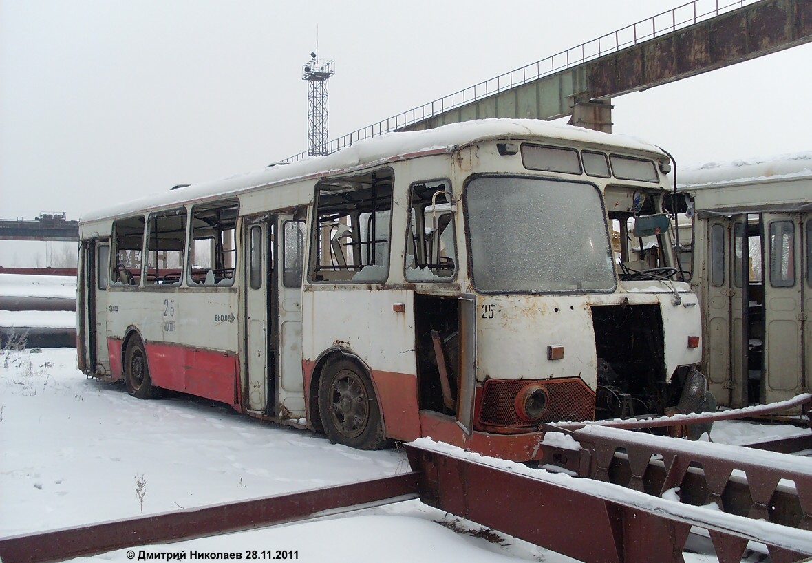 Старые фото лиаза. Автобус ЛИАЗ 677 гармошка. ЛИАЗ 677м гармошка. ЛИАЗ 677 3941. ЛИАЗ 677 3938.