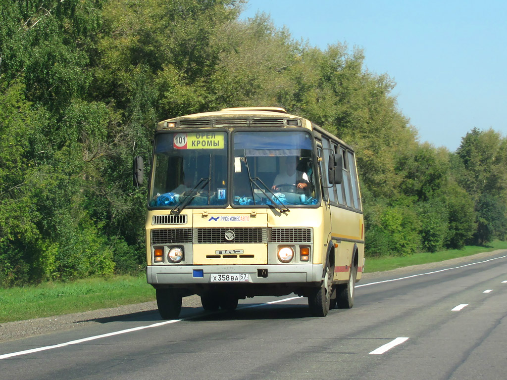 Автобус орел кромы. ПАЗ Орел Кромы. В358ва62. Такси Кромы Орловская область.