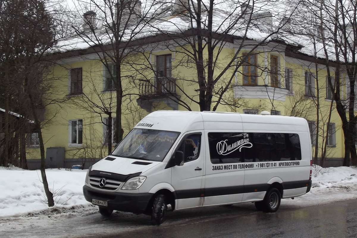 Луга санкт. Дилижанс СПБ Луга. Маршрутка Дилижанс Луга. Маршрутка Луга СПБ. Автобусы Дилижанс Луга Санкт.