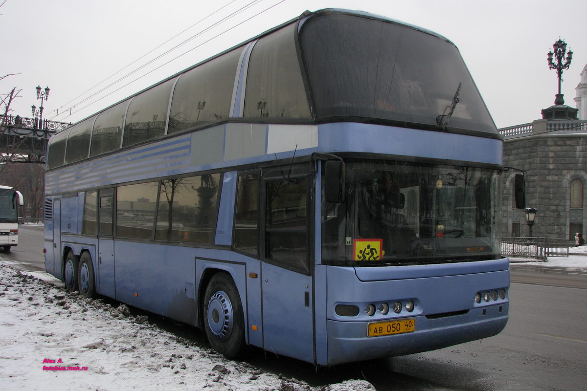 Neoplan n122l внутри