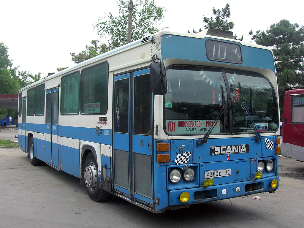 Автобусы новочеркасск. Scania cr112. Автобус Scania cr112. Scania cr112 салон. Городские автобусы Скания 112.