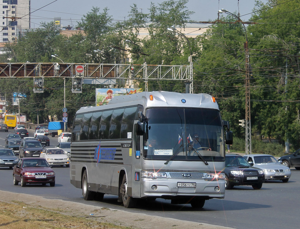 Номер автовокзала тавда. Автобус Екатеринбург Тавда. Автобус 1047 Тавда Екатеринбург. Тавда маршрутки. 056 Автобус Екатеринбург.