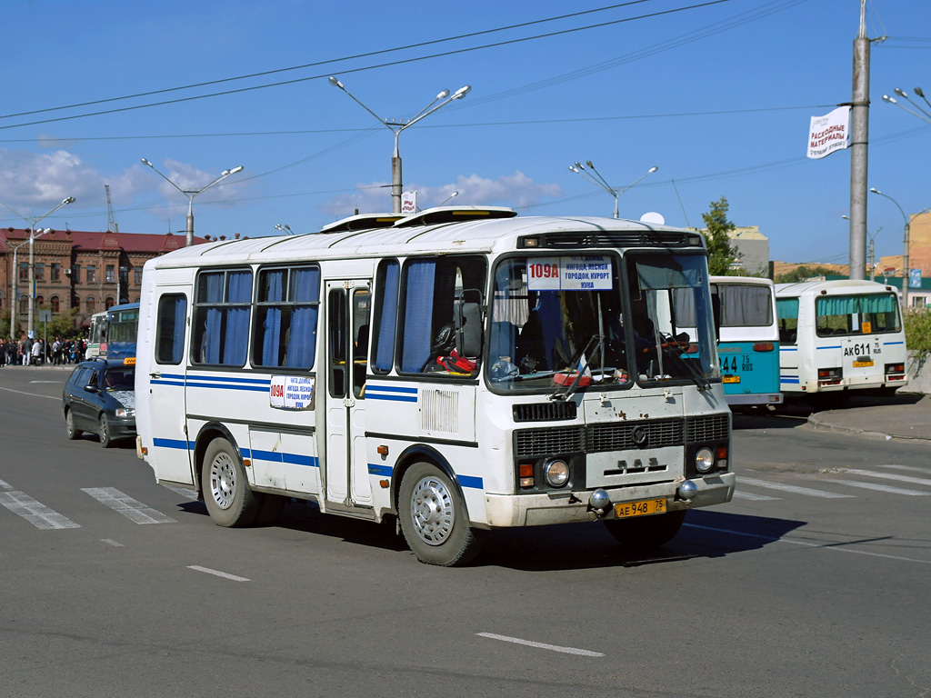 Автовокзал чита билеты на автобусов. ПАЗ Мордовия. Автокассы Чита. Автобусы в Чите. Читинский автовокзал фото.