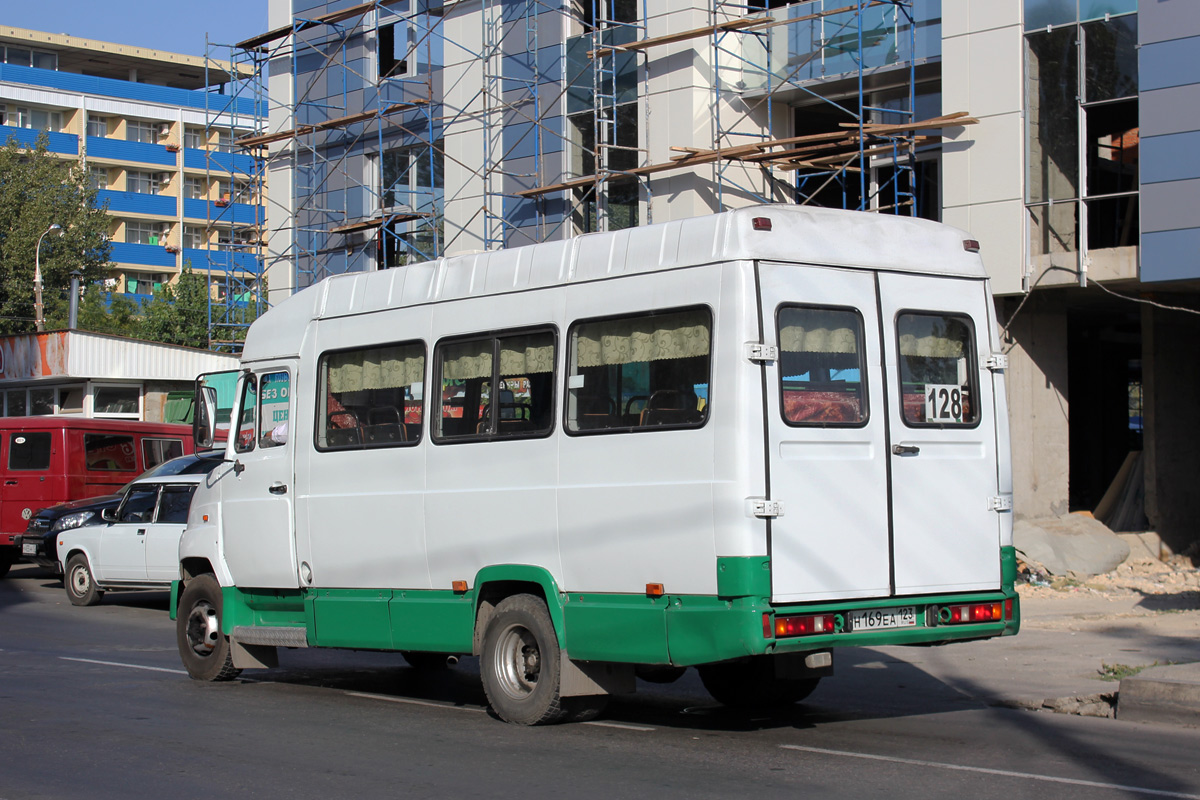 169 н. ЗИЛ 3250. ЗИЛ 3250 новый. Автобус ЗИЛ-3250 бычок. ЗИЛ 3250 салон.