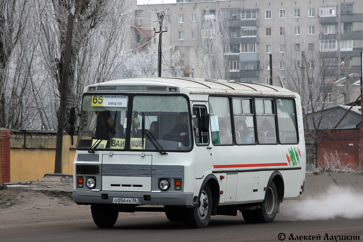 Автобус 054