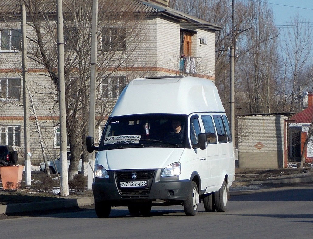 Автобусы алексеевка острогожск. Алексеевка Воронеж. Воронеж Алексеевка улица.