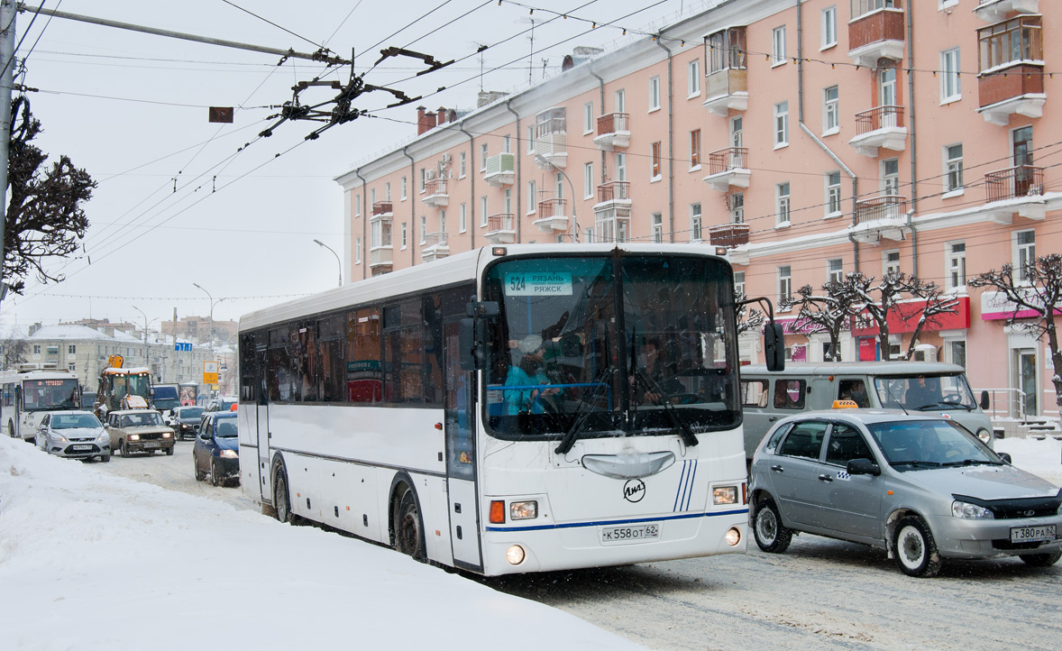 Автобус рязань рыбное. Маршрутка 558. Автобусы Ряжск. К558ко134. Ряжск Москва автобус.