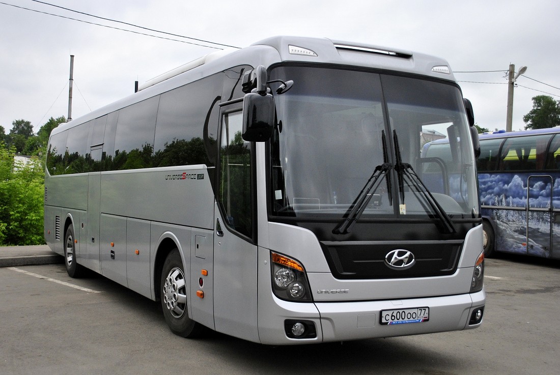 Автобус хендай. Hyundai Universe Space Luxury (43). Hyundai Universe 2017. Hyundai Universe Space Luxury. Hyundai Universe 47св.