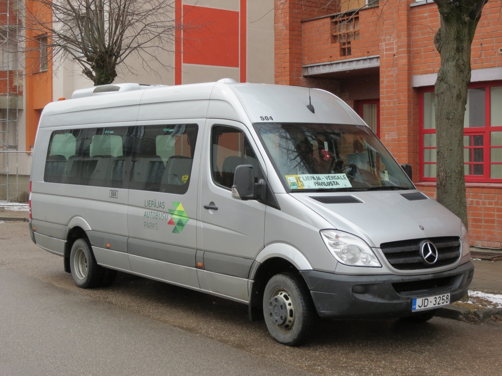 Mercedes Benz Sprinter 515