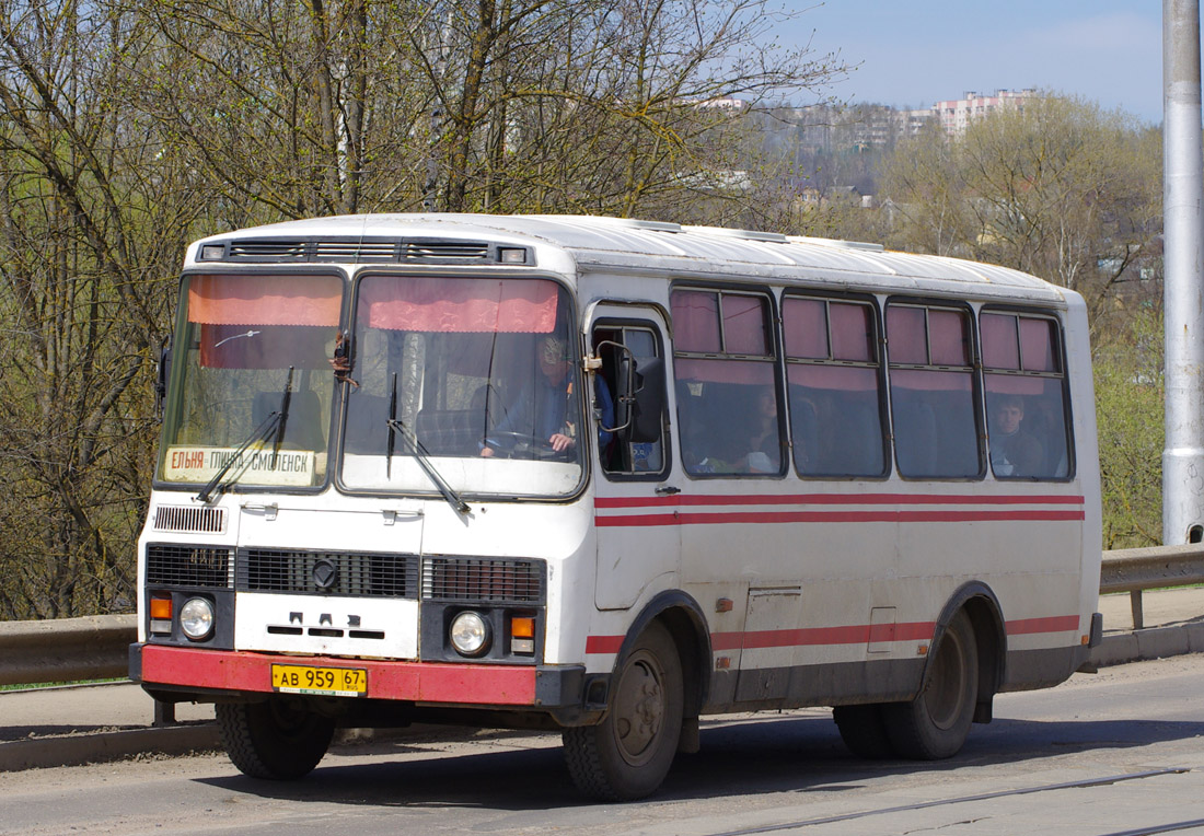 Время автобуса смоленск. ПАЗ 3205(25) (25) а595ав702. Автобус Ельня. Ельня Смоленск автобус. Автобусы Верхнеднепровский Смоленск.