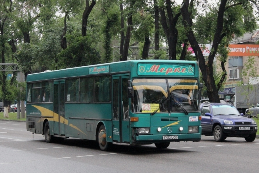 Almaty, Mercedes-Benz O405 # A 462 UOO