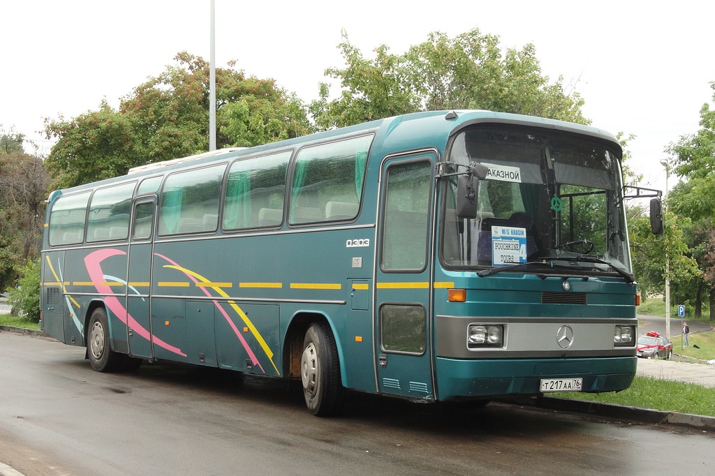 Автобус Мерседес Бенц о303 15knp