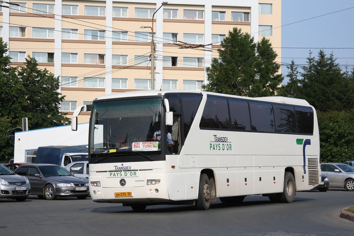 Яровое томск билеты на автобус. Mercedes-Benz o350. Туризмо 15 RHD (53). Tourismo Tourismo 15 RHD. Автобус Томск Яровое.