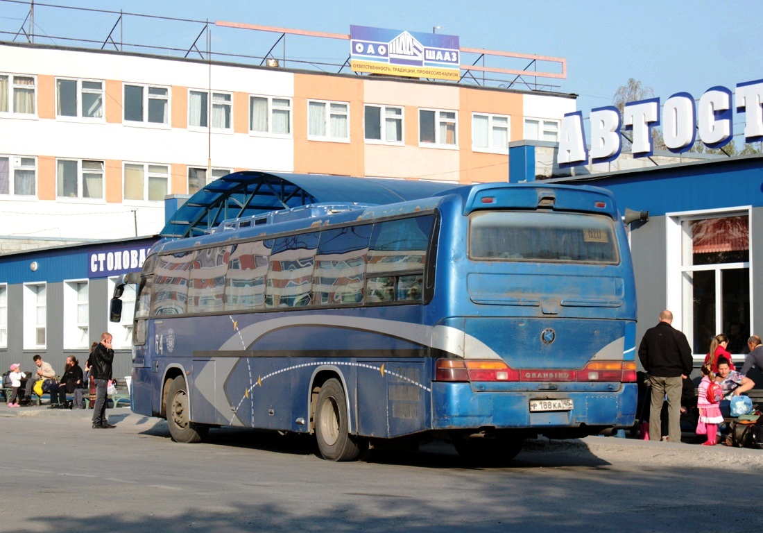 Автобус шадринск тюмень. Как позвонить автопарк 180 автобуса. Город Курган пассажирские автобусы делают.