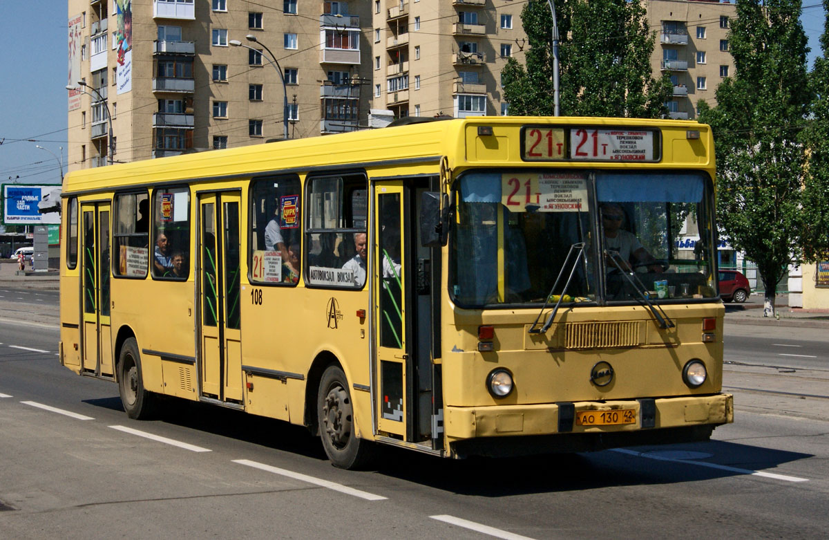 83 автобус маршрут. ЛИАЗ 5256 Кемерово. ЛИАЗ 135 Кемерово. Автобус 108 Кемерово. Маршрут 108 Кемерово.