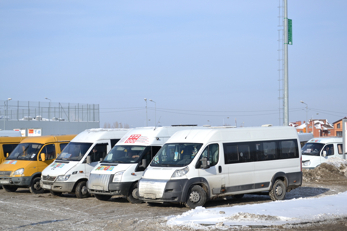Omsk region, GAZ-322132 (XTH, X96) # Р 441 ОХ 55; Omsk region, 904.663 (Mercedes-Benz Sprinter 413CDI) # С 118 ОН 55; Omsk region, Sollers Bus B-BF (Ford Transit) # С 025 ХО 55; Omsk region, Nizhegorodets-2227SK (Peugeot Boxer) # С 864 АТ 55; Omsk region — Bus stops