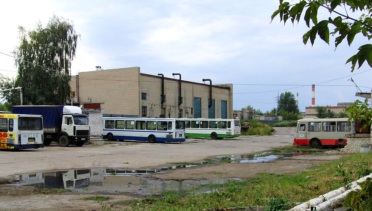 Автобусный парк сайт. Автобусный парк Ставрополь. Автобусный парк 6. АВТОКОМБИНАТ автобус.