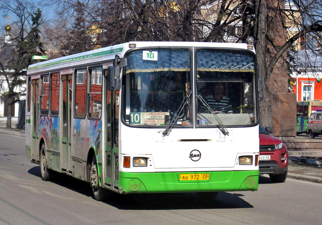 Автобусы алтайский край. ЛИАЗ 5256 Барнаул. Автобусы в Барнауле ЛИАЗ. Автобус 60 Барнаул. Автобус 10 Барнаул.