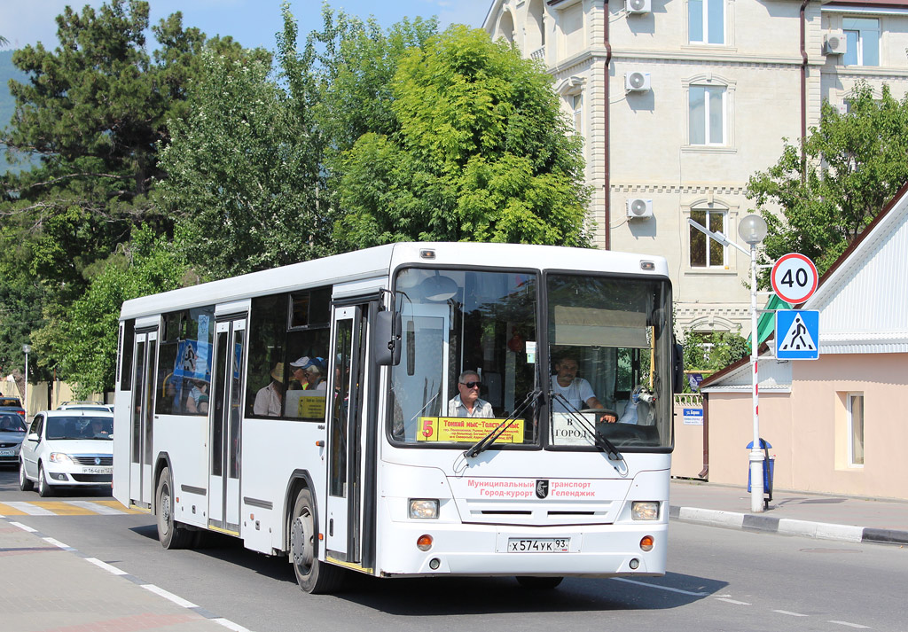 Автобусы местоположение. НЕФАЗ 5299-10-32. 5 Автобус Краснодар.