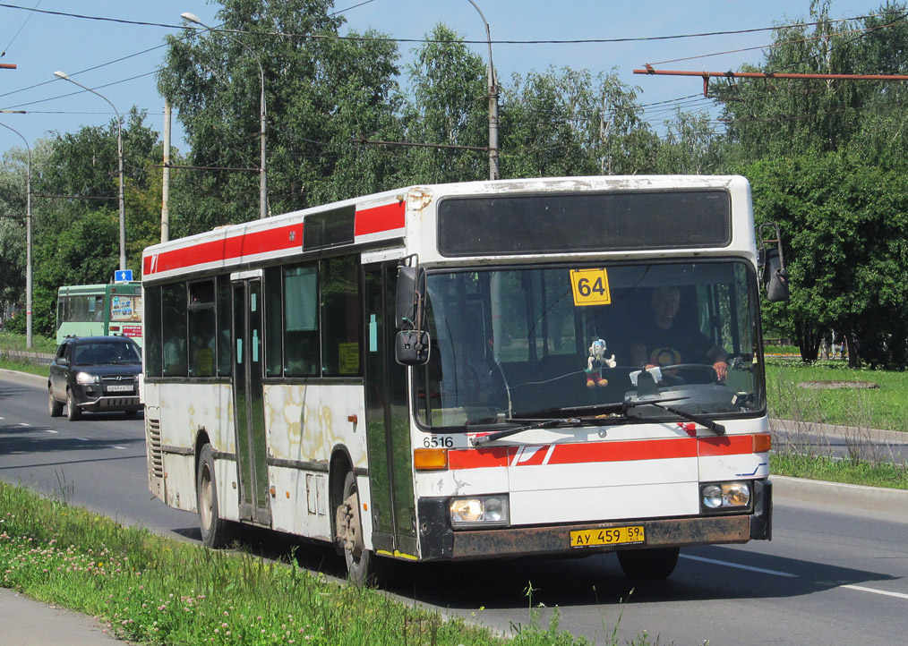 Маршрут 64 пермь остановки. Mercedes o405 Пермь. 405 Автобус Пермь. Пермь Мерседес 0405. Автобус Мерседес Пермь.