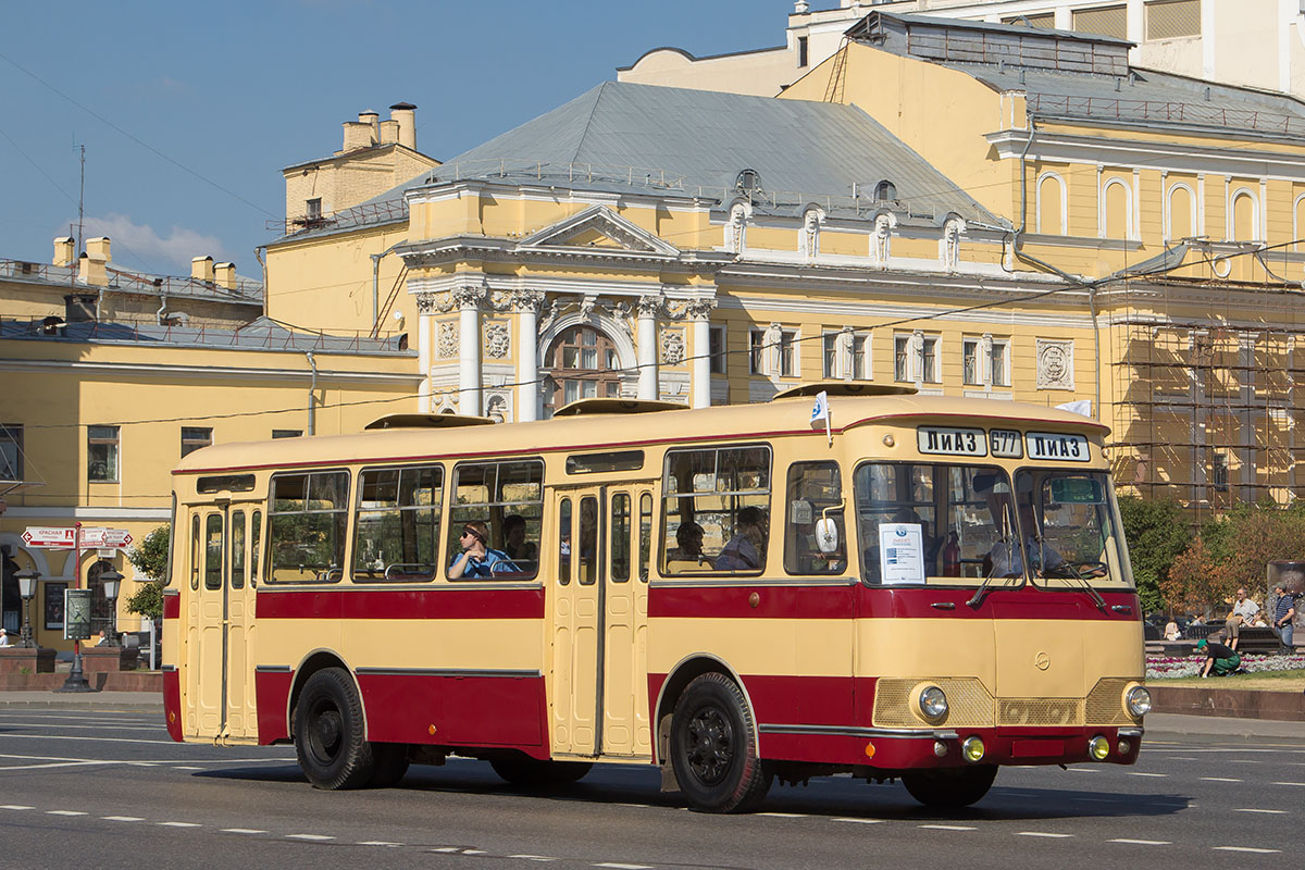 Транспорт ссср. ЛИАЗ 677 Луноход. ЛИАЗ 677 сочлененный. ЛИАЗ 677 1967. ЛИАЗ 677 желтый.