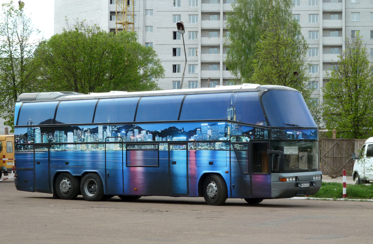 Автобус Неоплан n117