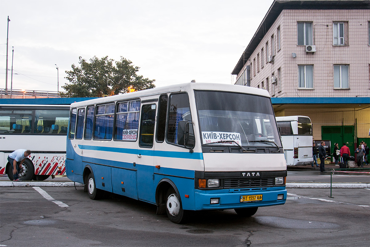 Авто херсон. Автовокзал Херсон. Автобус Херсон. Баз а079. Херсонский автобус.