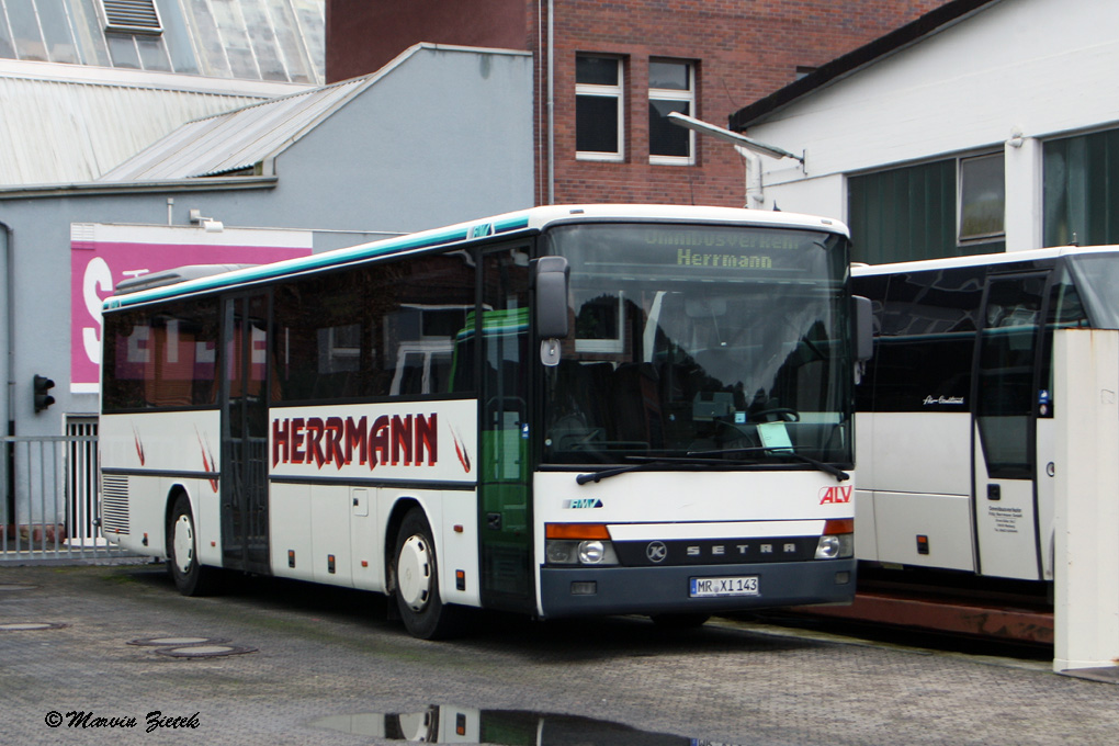 Germany, Setra S315UL # MR-XI 143