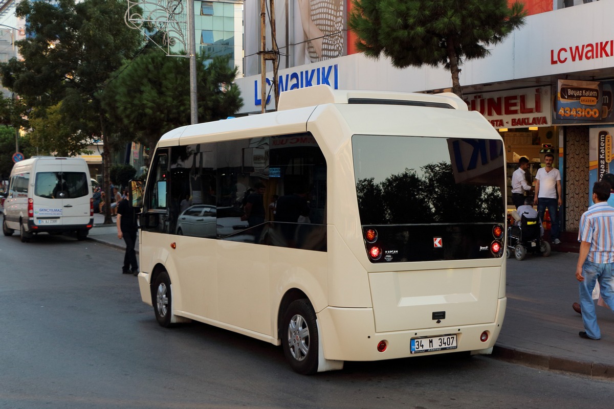 Турецкий небольшой автобус