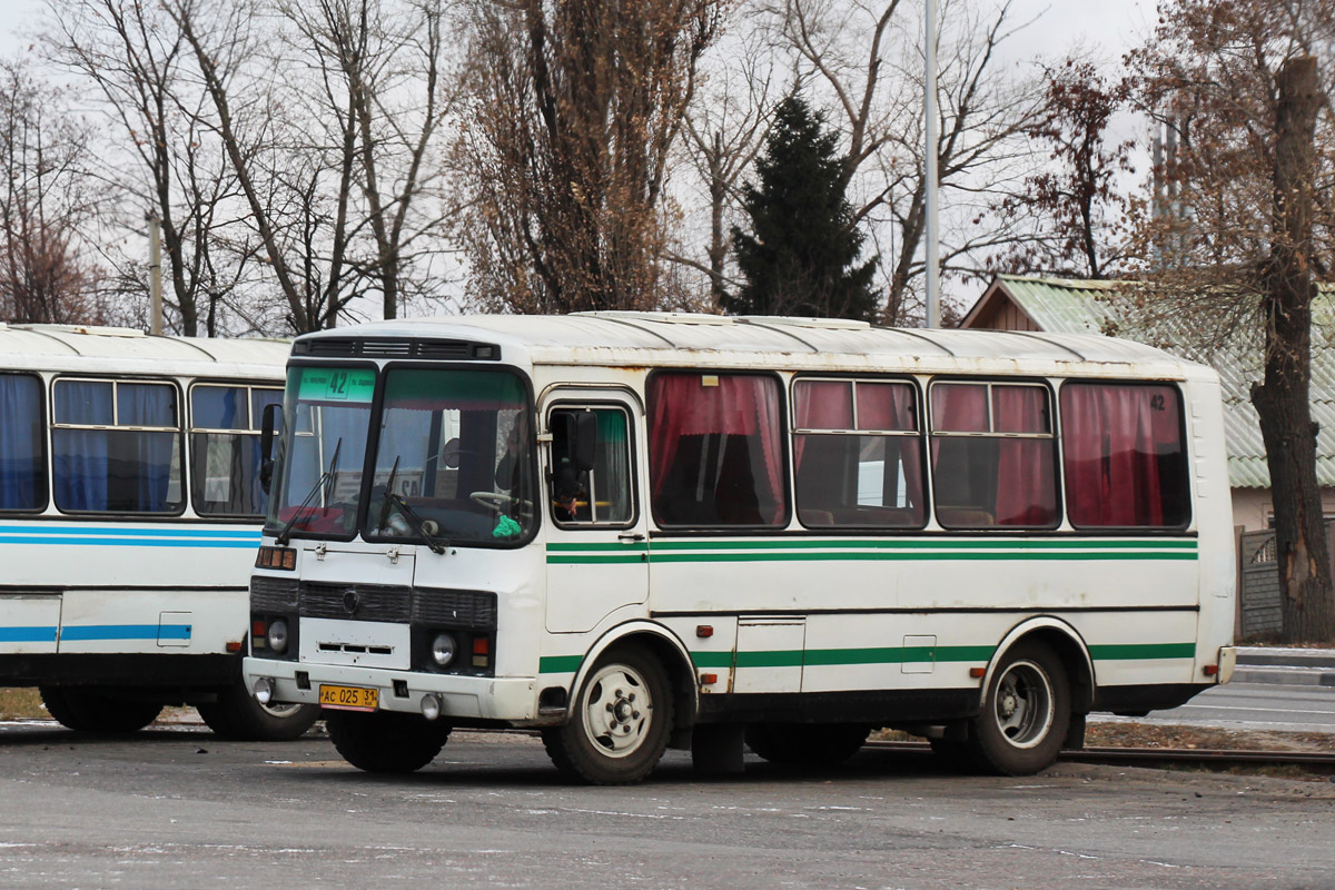 Автобус белгород лиски. Икарус 255. ПАЗ 32054 Белгород. Автобус Белгород. Белгород старый автобус.