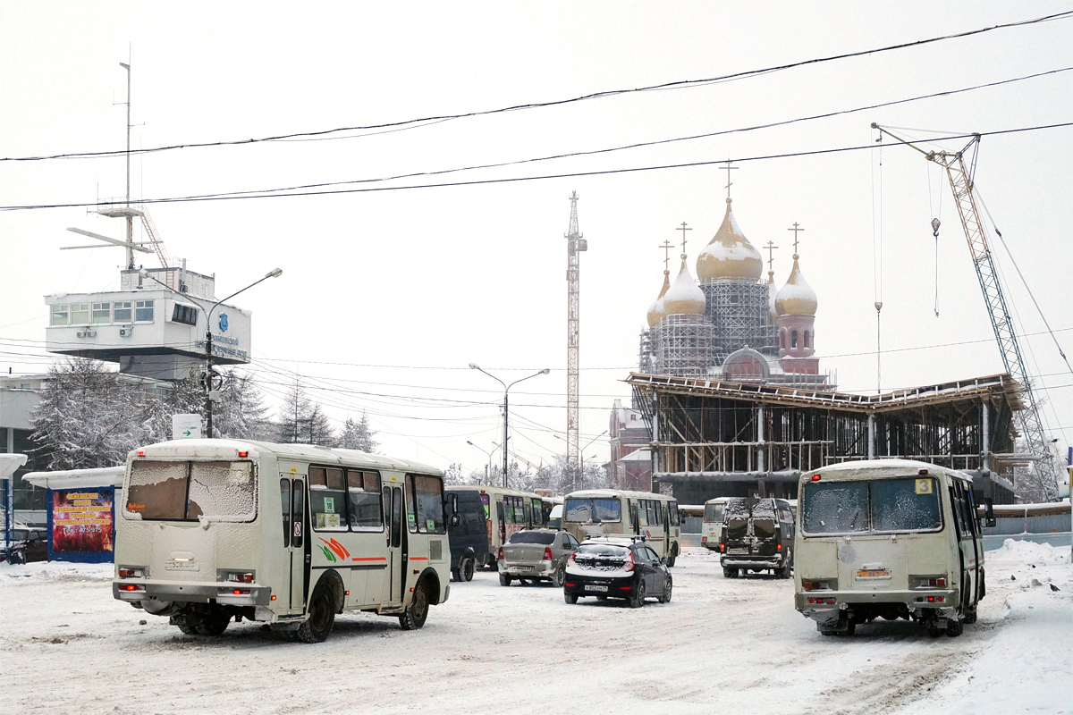 Номер автовокзала архангельск. Автовокзал Архангельск. Автостанция Архангельск. Архангельск автовокзал СССР. Областная конечная Архангельск.