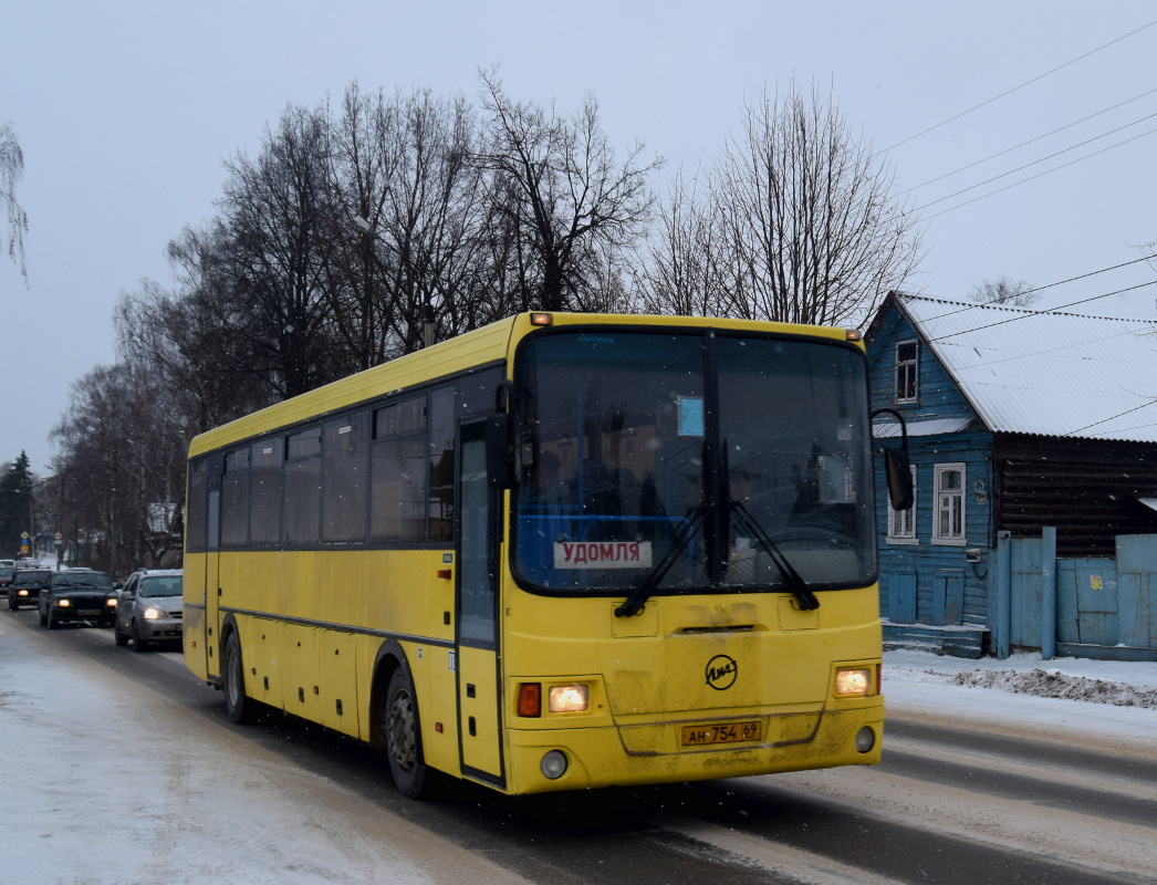 Общественный транспорт торжка