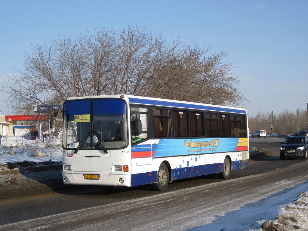 Уфа чебоксары. ЛИАЗ 5256 Чебоксары. Автобус ЛИАЗ Чебоксары. Чебоксары Уфа автобус. НЕФАЗ Чувашавтотранс.