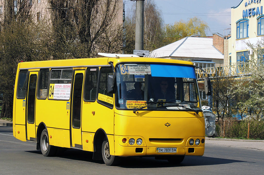 Автобус богдан фото