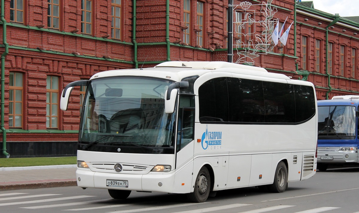 Автобус 375а славянка. Mercedes-Benz Tourino. Хендай Кузбасс автобус зеленый. Hyundai Aerospace. Автобус 375.