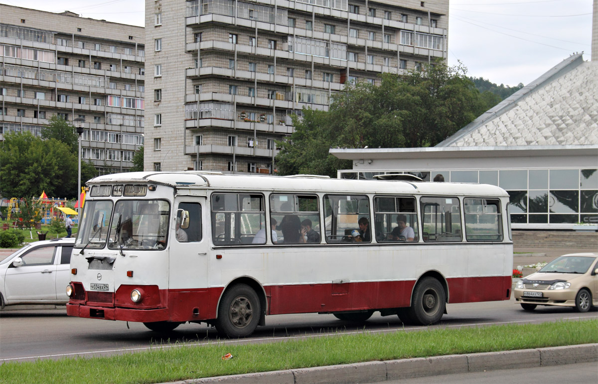 Автобусы города железногорска автобус. ЛИАЗ 677 ТОАЗ. ЛИАЗ 677 Красноярск. ЛИАЗ-677 автобус в Железногорске Красноярского. ЛИАЗ В Железногорске.