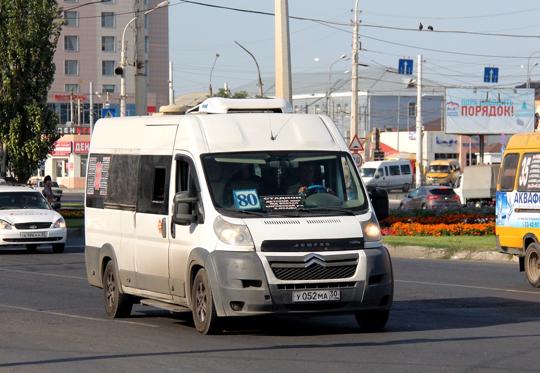 30 автобус астрахань маршрут. Маршрут 190 Астрахань. Астраханские маршрутки. Микроавтобус Астрахань. Астраханский автобус.